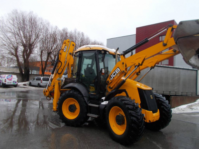 Экскаватор-погрузчик JCB 4CX